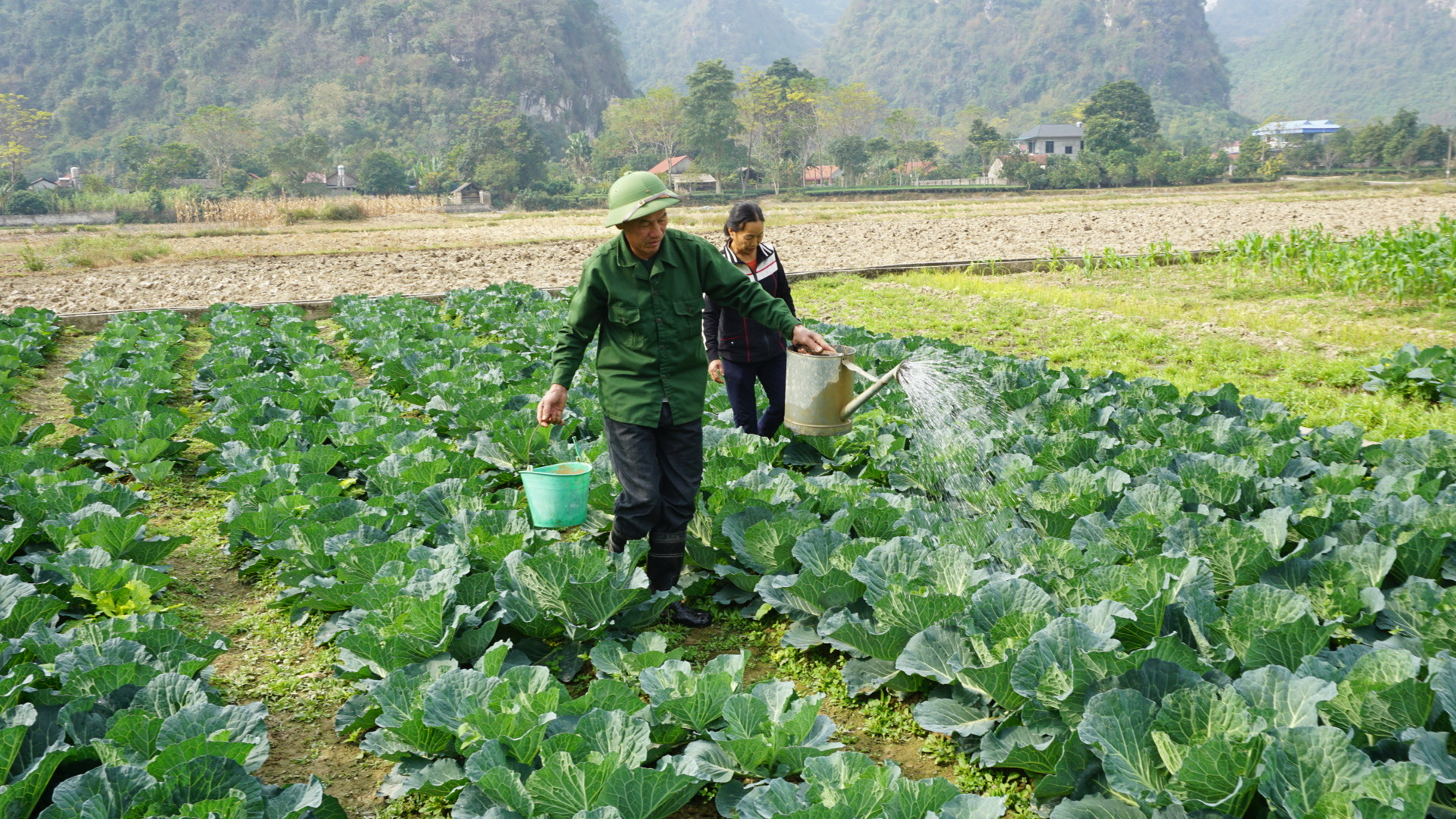 Người uy tín ở Thịnh Khánh