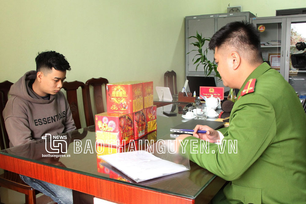 TP. Phổ Yên: Thu giữ trên 7kg pháo