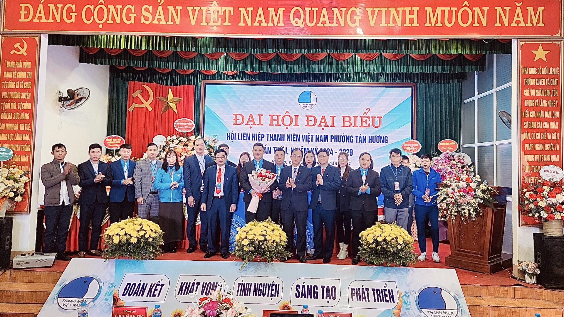 Tiếp tục phát huy vai trò xung kích, tình nguyện vì cộng đồng 