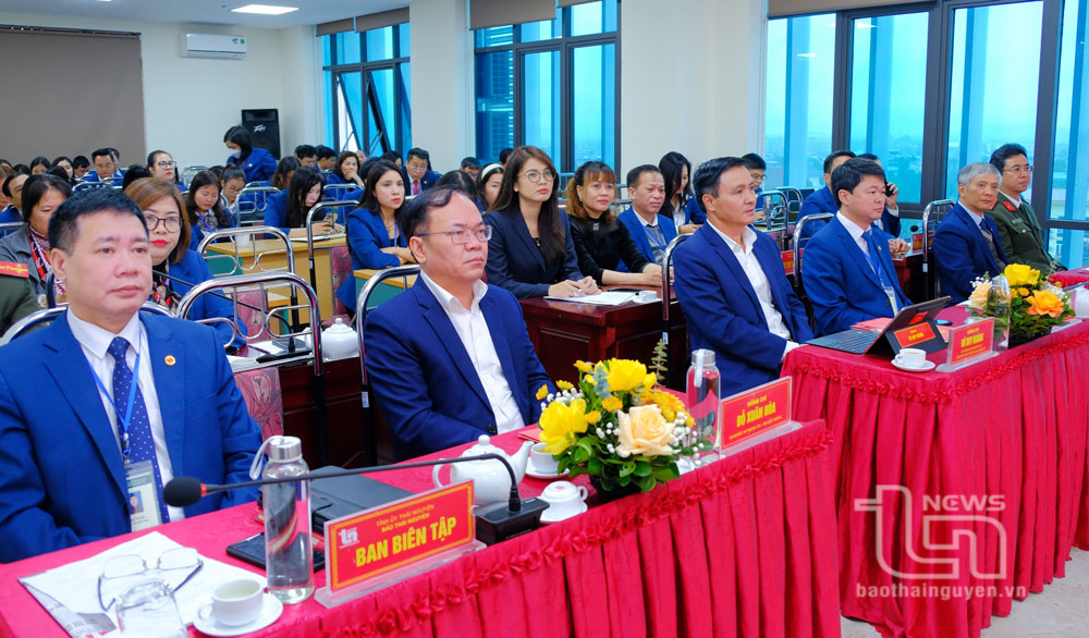 Các đại biểu dự Hội nghị.