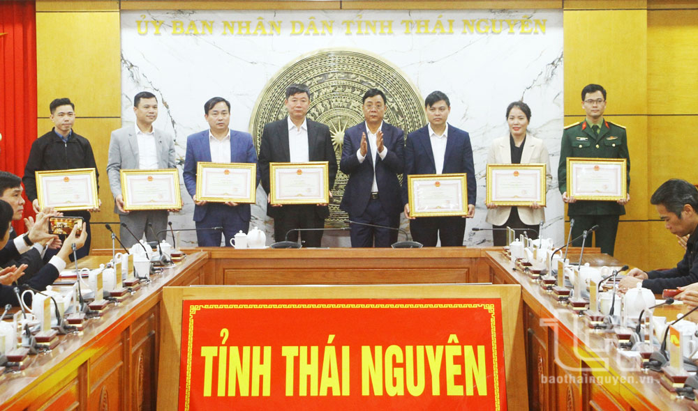 Phấn đấu giá trị sản xuất nông, lâm nghiệp, thủy sản tăng 3,5% trở lên