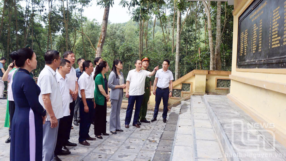 Sắp xếp, tinh gọn bộ máy ở Võ Nhai: Nhiều cán bộ, đảng viên nêu gương