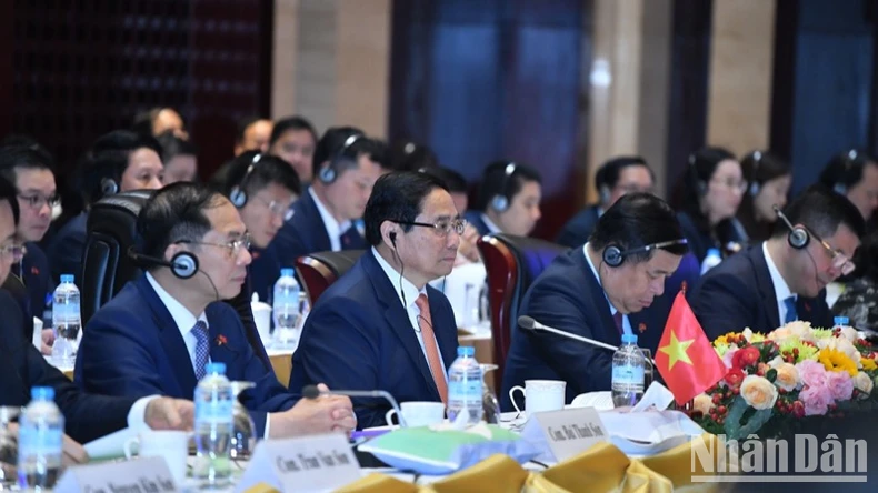 Thủ tướng Phạm Minh Chính và Thủ tướng Sonexay Siphandone đồng chủ trì Kỳ họp lần thứ 47 Ủy ban liên Chính phủ về hợp tác song phương Việt Nam-Lào