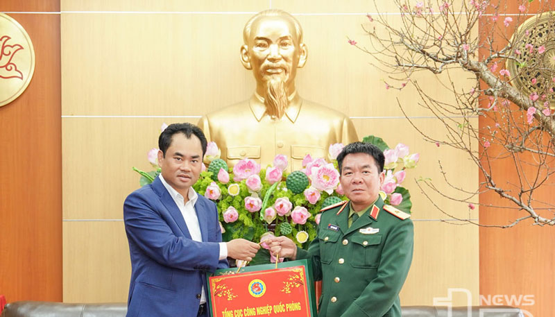 Tăng cường phối hợp thực hiện tốt nhiệm vụ quốc phòng, phát triển kinh tế - xã hội