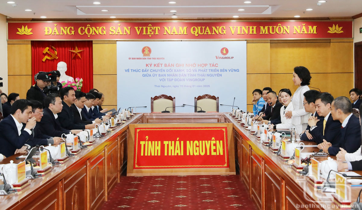 Các đại biểu dự Lễ ký kết.