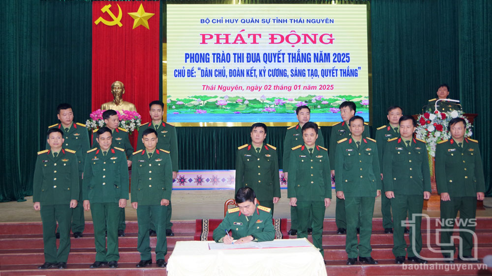 Bộ Chỉ huy Quân sự tỉnh: Phát động phong trào thi đua quyết thắng năm 2025