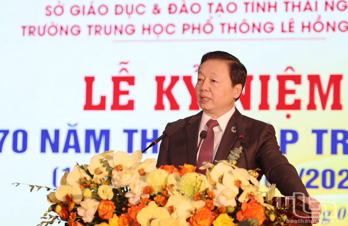 Phó Thủ tướng Trần Hồng Hà dự Lễ kỷ niệm 70 năm Ngày thành lập Trường THPT Lê Hồng Phong