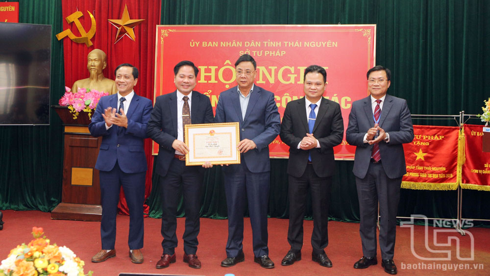 Chủ động cấp phiếu lý lịch tư pháp trên ứng dụng VNeID trong tháng 3-2025