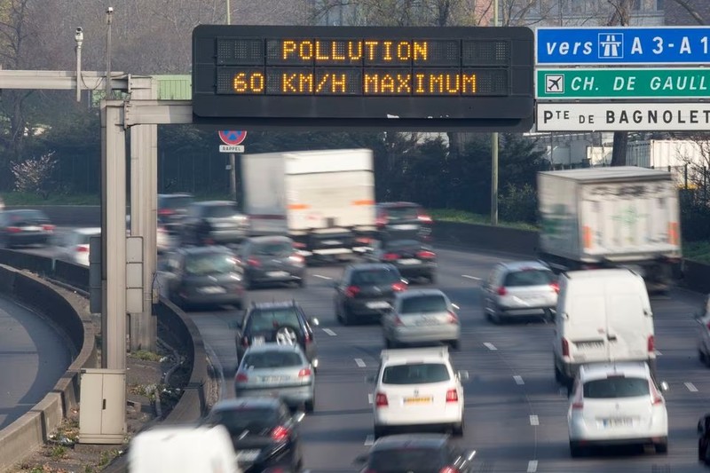 EU phê chuẩn lệnh cấm xe chạy xăng từ năm 2035