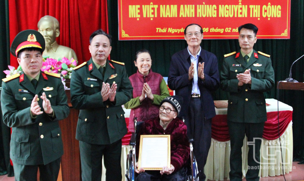 Cục Hậu cần Quân khu 1: Nhận phụng dưỡng Mẹ Việt Nam Anh hùng