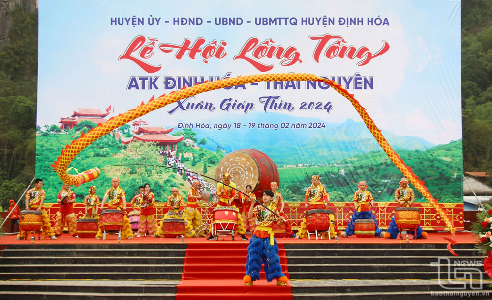 Khai hội Lồng tồng ATK Định Hóa Xuân Giáp Thìn 2024
