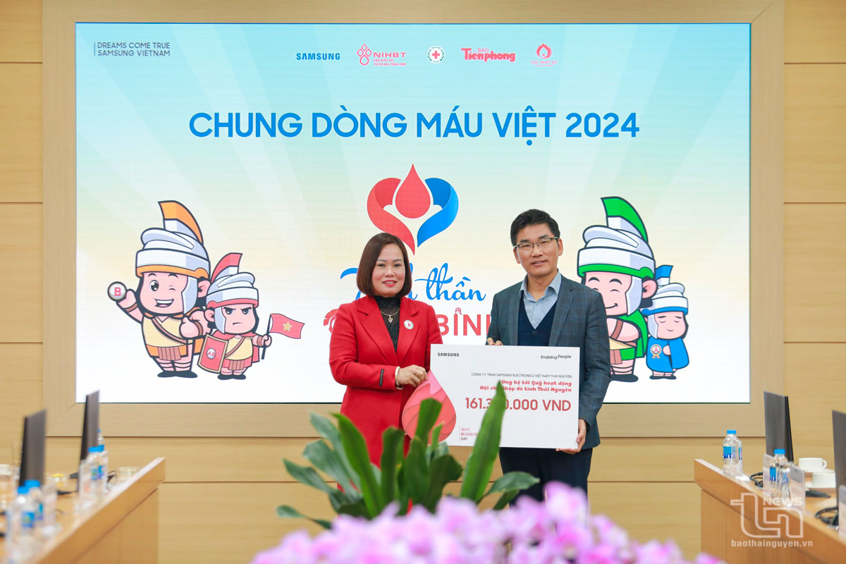Công ty SEVT đã ủng hộ Quỹ hoạt động của Hội Chữ thập đỏ tỉnh hơn 161 triệu đồng.
