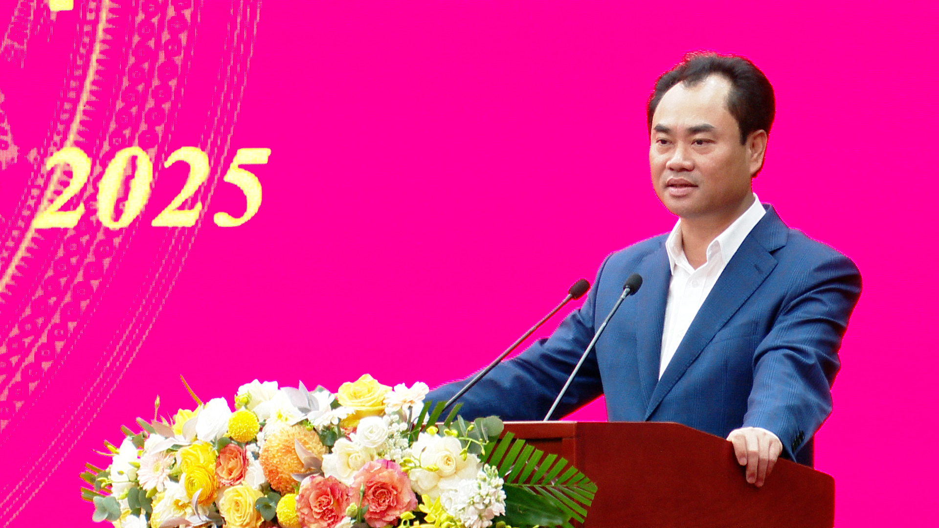 Nhiều ý kiến đóng góp vào dự thảo Báo cáo chính trị trình Đại hội Đảng bộ tỉnh lần thứ XXI