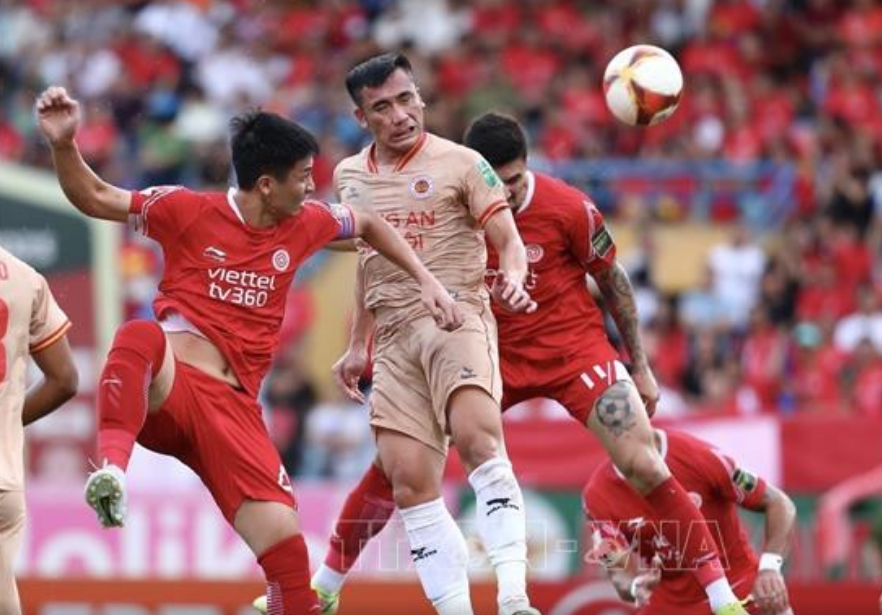 Đá bù vòng 11 V-League 2024 - 2025: Trận ‘derby Thủ đô' khó lường 