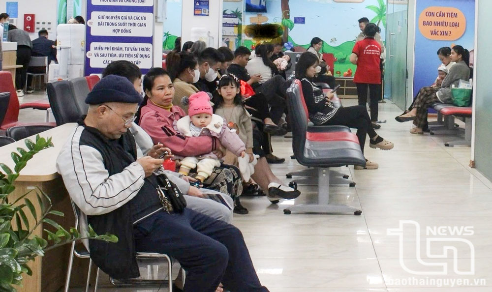 Không kỷ luật trường hợp sinh con thứ 3 trở lên