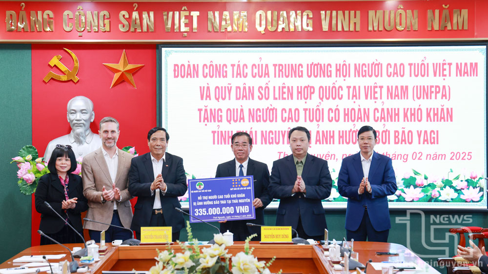 Thái Nguyên: Tiếp nhận 335 triệu đồng hỗ trợ người cao tuổi