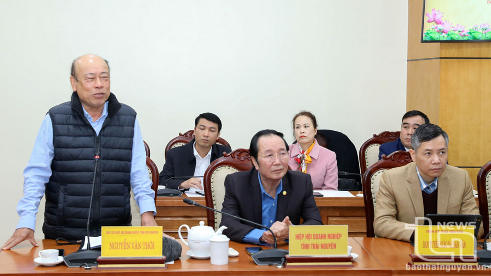 Ông Nguyễn Văn Thời, Chủ tịch Hiệp hội Doanh nghiệp tỉnh, phát biểu tại Chương trình.