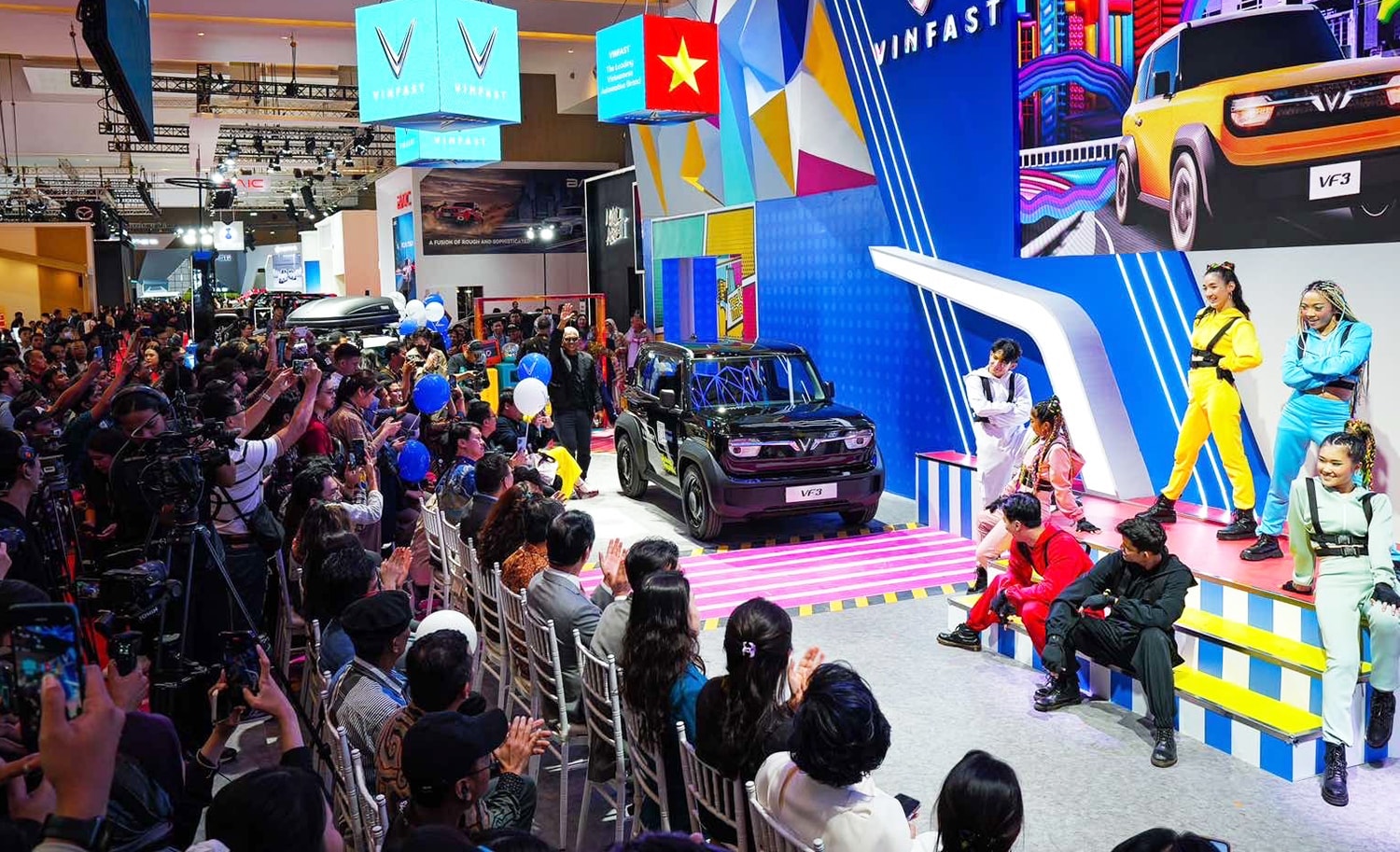 Mẫu VF3 trưng bày tại IIMS 2025. Ảnh: VinFast
