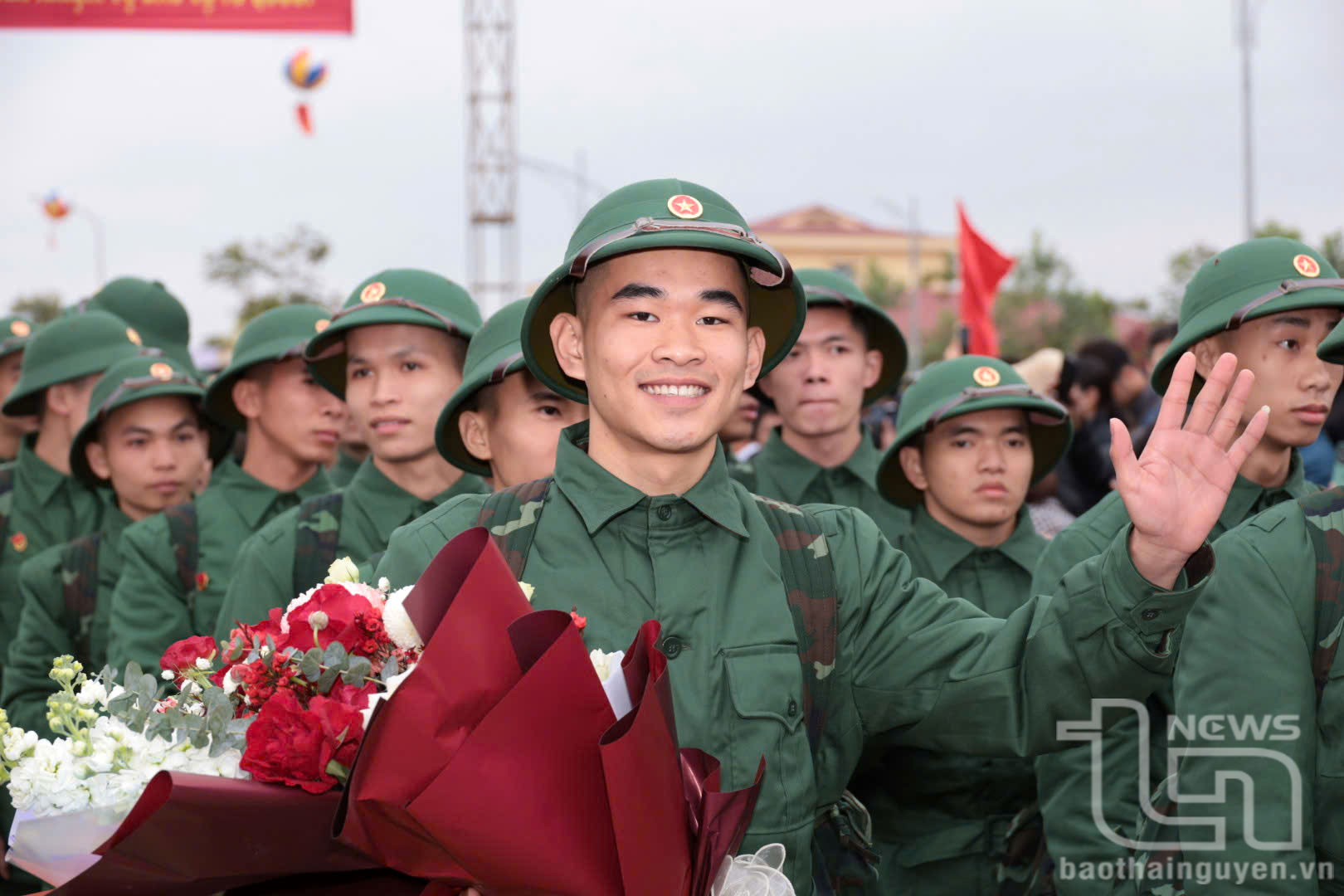 Các tân binh của TP. Thái Nguyên được giao cho 9 đơn vị quân đội thuộc Quân khu 1, Bộ Chỉ huy Quân sự tỉnh và 1 đơn vị thuộc Bộ Công an.