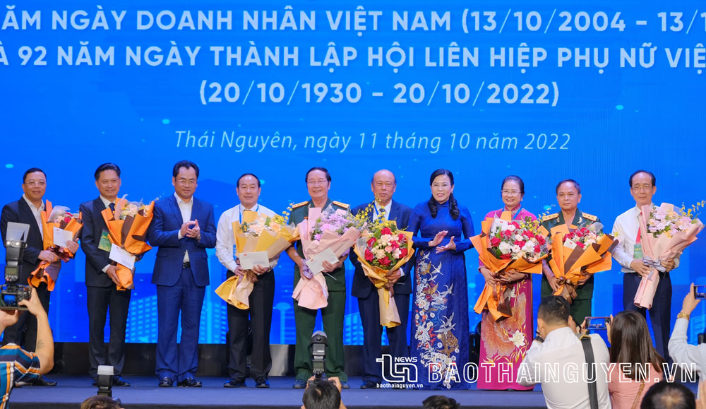 Hình thành các chuẩn mực kinh doanh văn minh