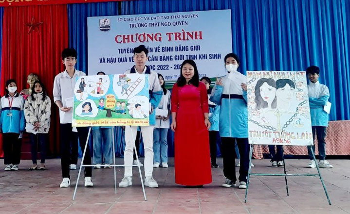 Giáo dục giới tính cho trẻ: Cần sự quan tâm của nhà trường và gia đình