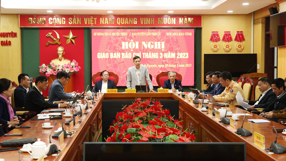 Tập trung tuyên truyền kết quả thực hiện nghị quyết đại hội Đảng các cấp