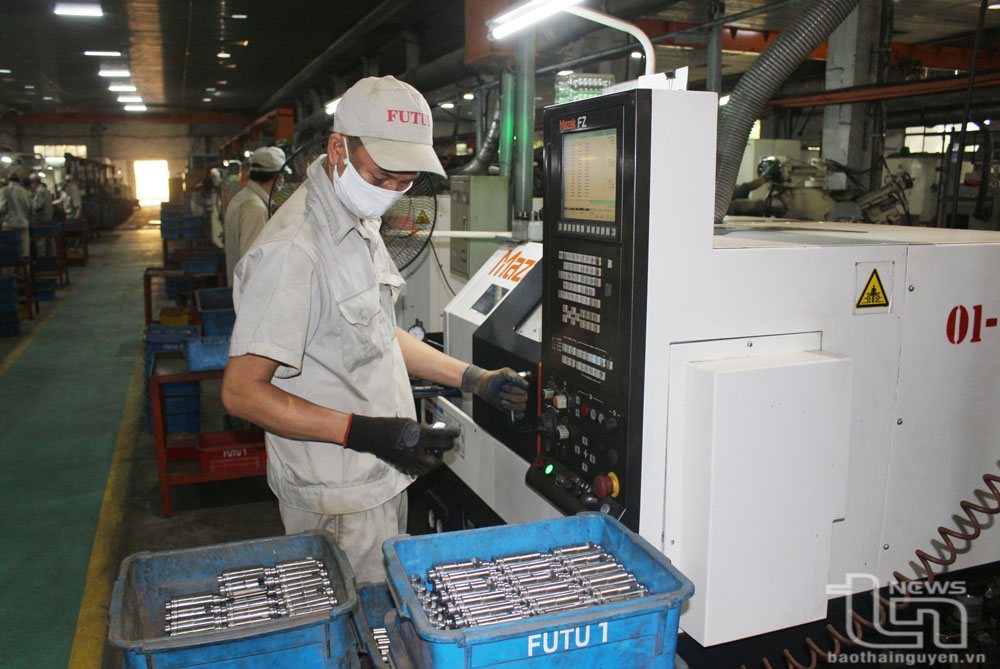 Sản xuất phụ tùng vận tải: Doanh nghiệp thận trọng với kế hoạch năm