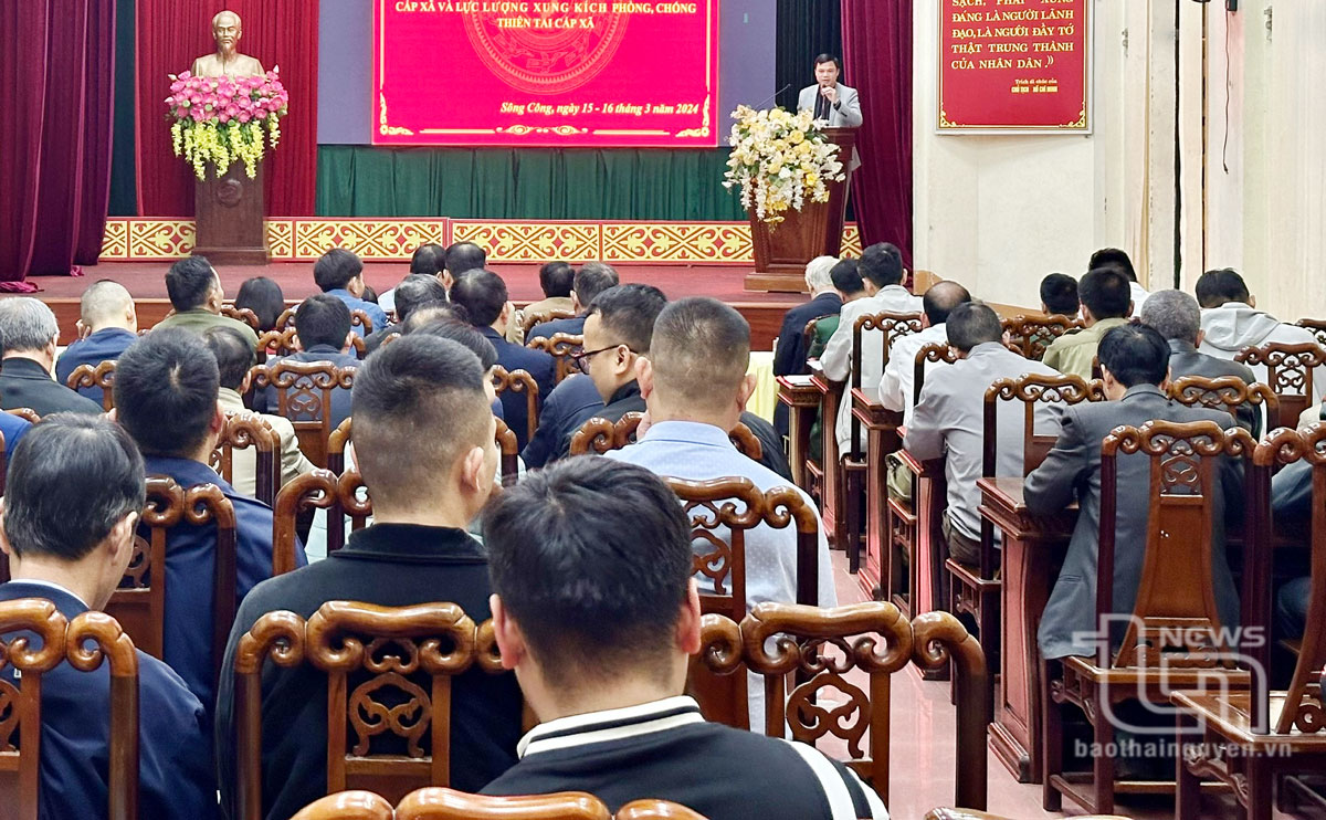 Trên 100 người được tập huấn về công tác phòng, chống thiên tai