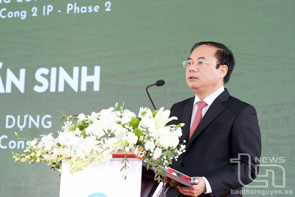 Thứ trưởng Bộ Xây dựng Nguyễn Văn Sinh phát biểu tại Lễ khởi công.