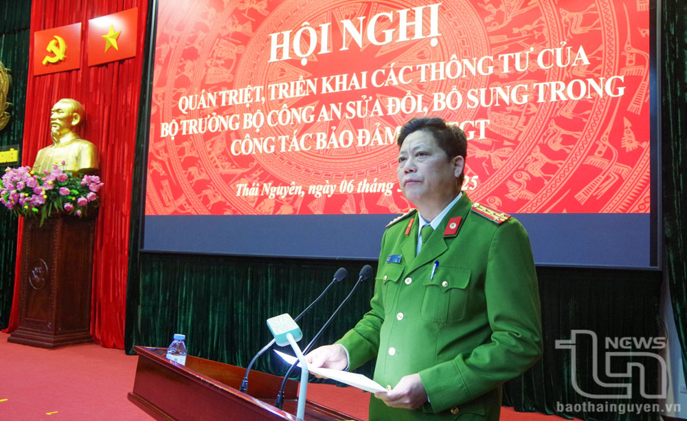 Quán triệt, triển khai các thông tư về công tác bảo đảm trật tự an toàn giao thông