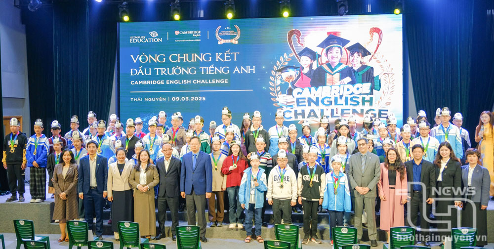 Chung kết đấu trường Cuộc thi Cambridge English Challenge
