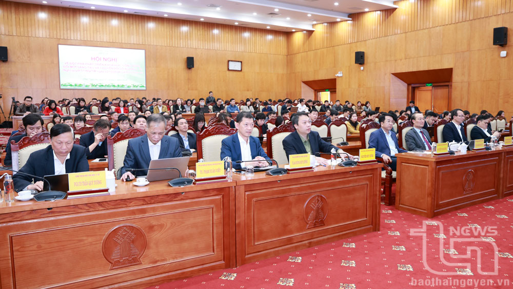 Các đại biểu dự Hội nghị.