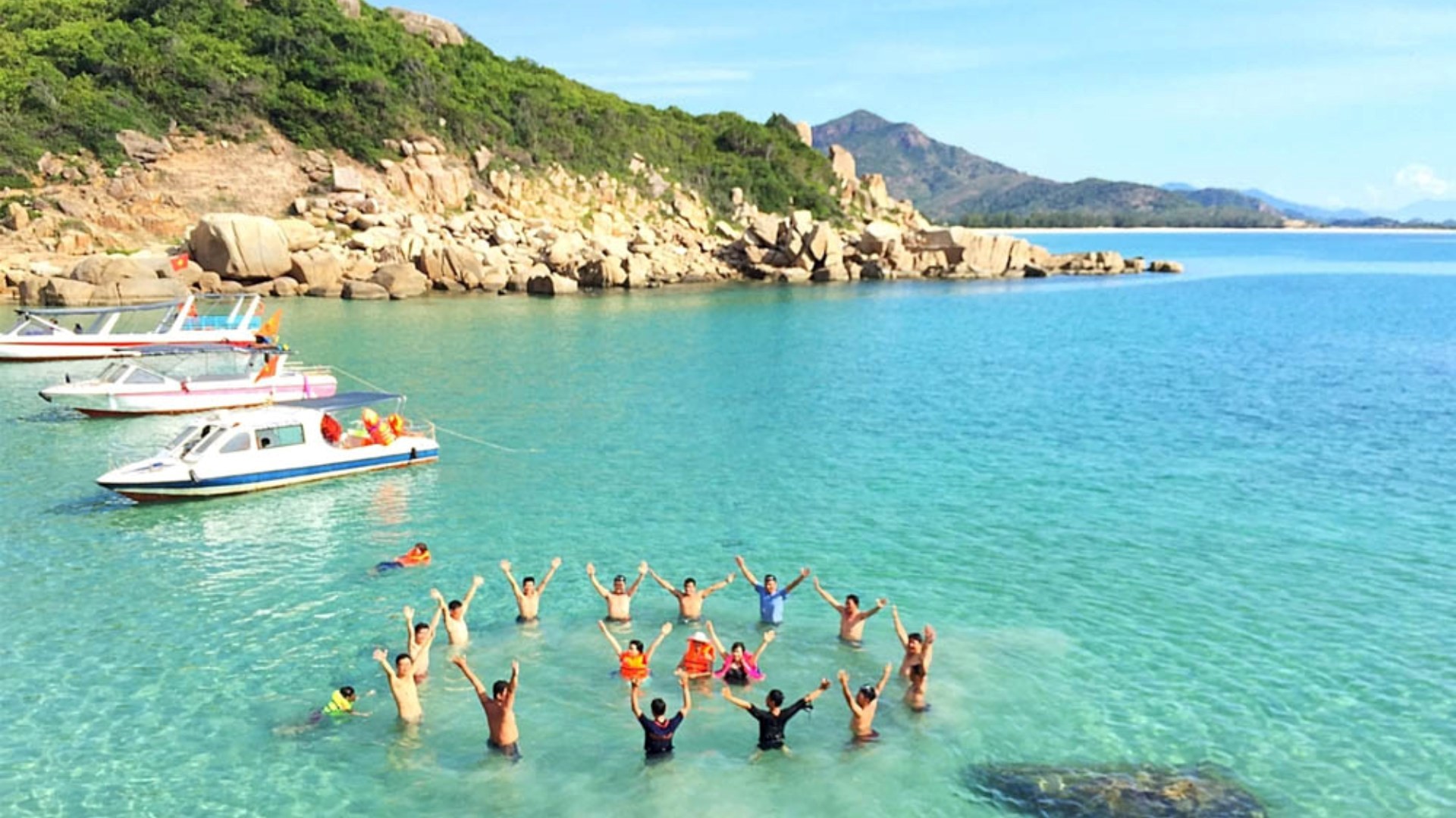 Du lịch Bình Hưng trọn gói tại Phê Travel - Lựa chọn cho tín đồ mê “xê dịch”