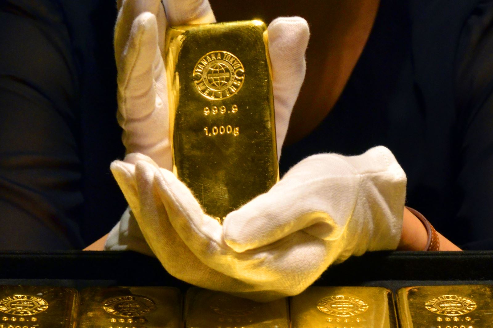 Giá vàng 'hụt hơi' sau diễn biến của đồng USD