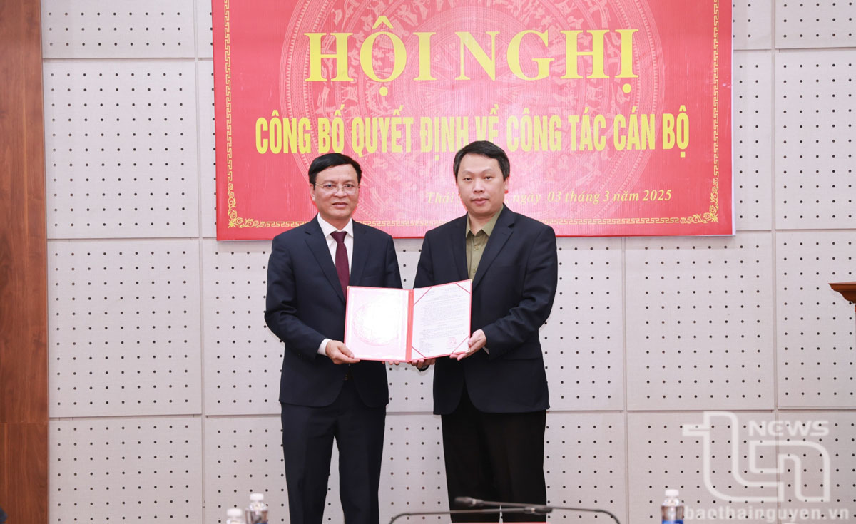 Đồng chí Hà Văn Dương giữ chức Trưởng Ban Quản lý các khu công nghiệp tỉnh Thái Nguyên