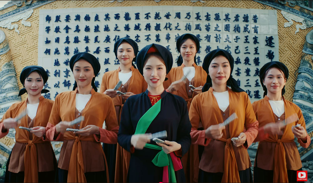 Phát triển du lịch nhìn từ MV “Bắc Bling”