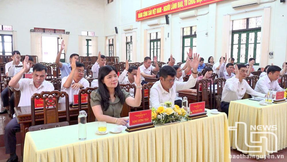 Chuyển vốn đầu tư công sang xây dựng các công trình phục vụ dân sinh