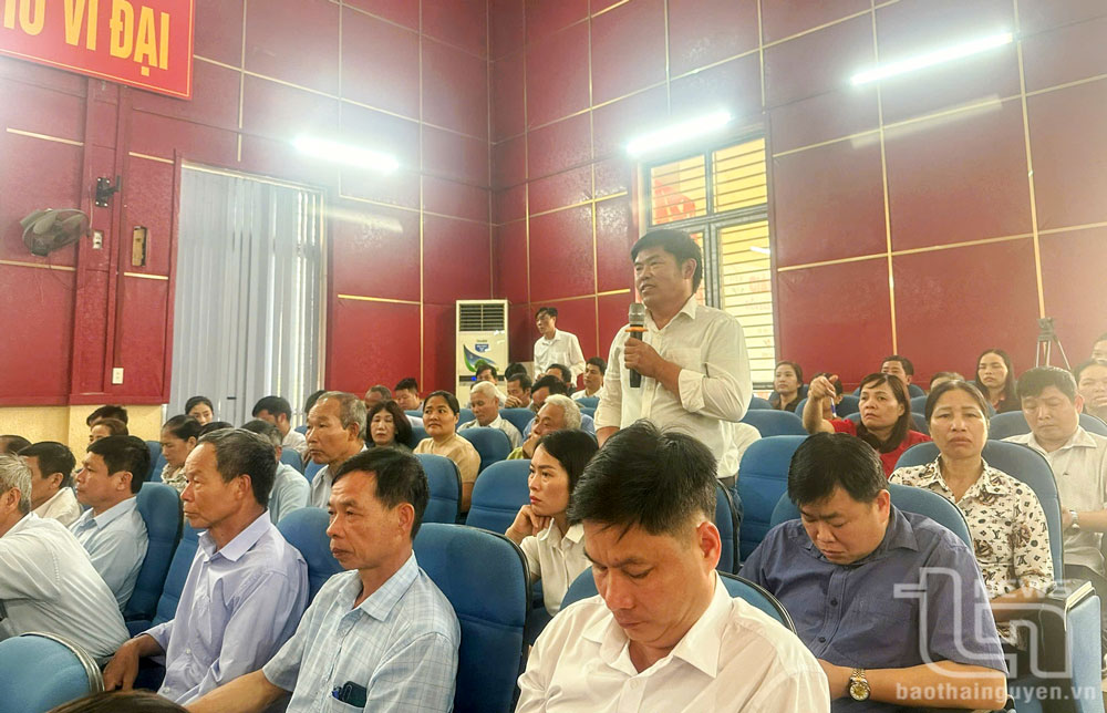 Phú Lương: Lấy ý kiến người dân về kết quả xây dựng huyện nông thôn mới