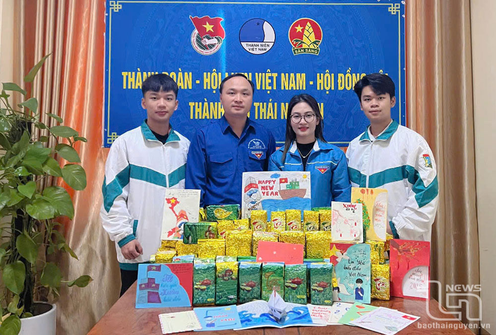 Nữ cán bộ đoàn nhiệt huyết, sáng tạo