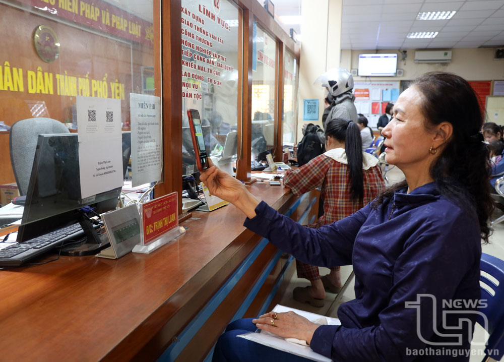 Phụ nữ Phổ Yên bắt nhịp chuyển đổi số