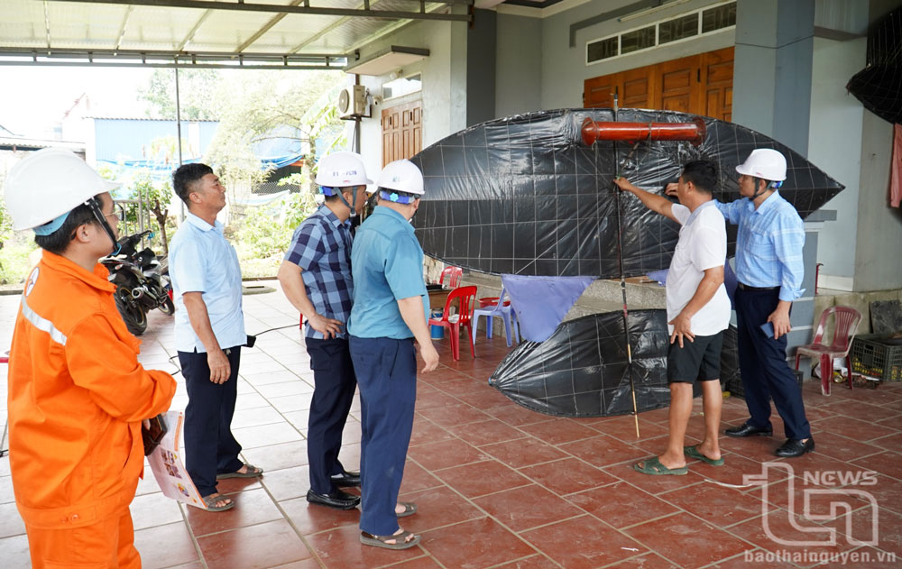 Thả diều gây mất an toàn lưới điện: Cần biện pháp xử lý nghiêm