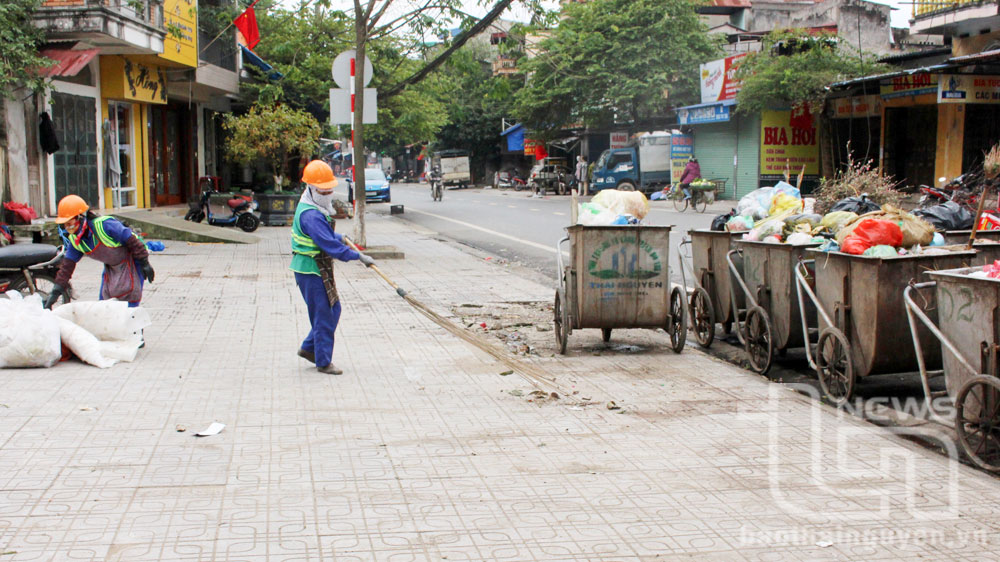 Phân loại rác thải tại nguồn: Luật và thực tiễn còn khoảng cách khá lớn