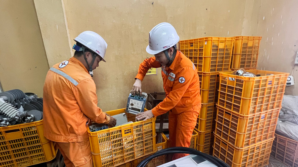 Đại Từ: Thay thế 3.000 công tơ cơ khí bằng công tơ điện tử