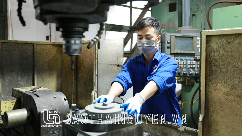 Doanh nghiệp ngành Thép nỗ lực "phá" thế khó