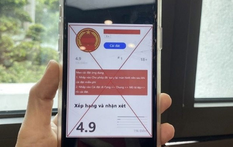 Hai phụ nữ mất hơn 500 triệu đồng khi cài đặt phần mềm dịch vụ công giả mạo