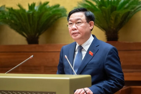 Ban Chấp hành Trung ương Đảng đồng ý để đồng chí Vương Đình Huệ thôi giữ các chức vụ