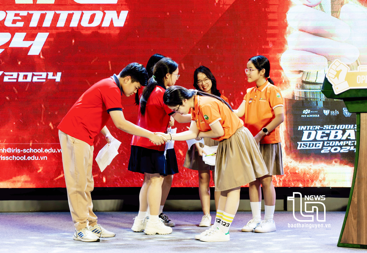 Các đội thi luôn giữ tinh thần thi đấu hết mình, tôn trọng đối thủ.