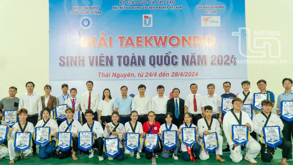 Gần 300 vận động viên tham dự Giải Taekwondo sinh viên toàn quốc