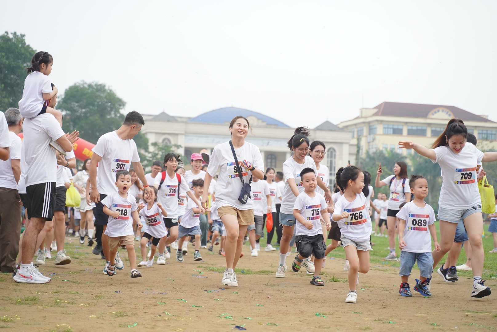 Tưng bừng Ngày hội “Family Funday"