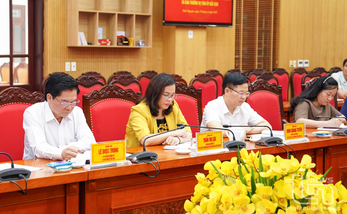 Các đại biểu dự Hội nghị.